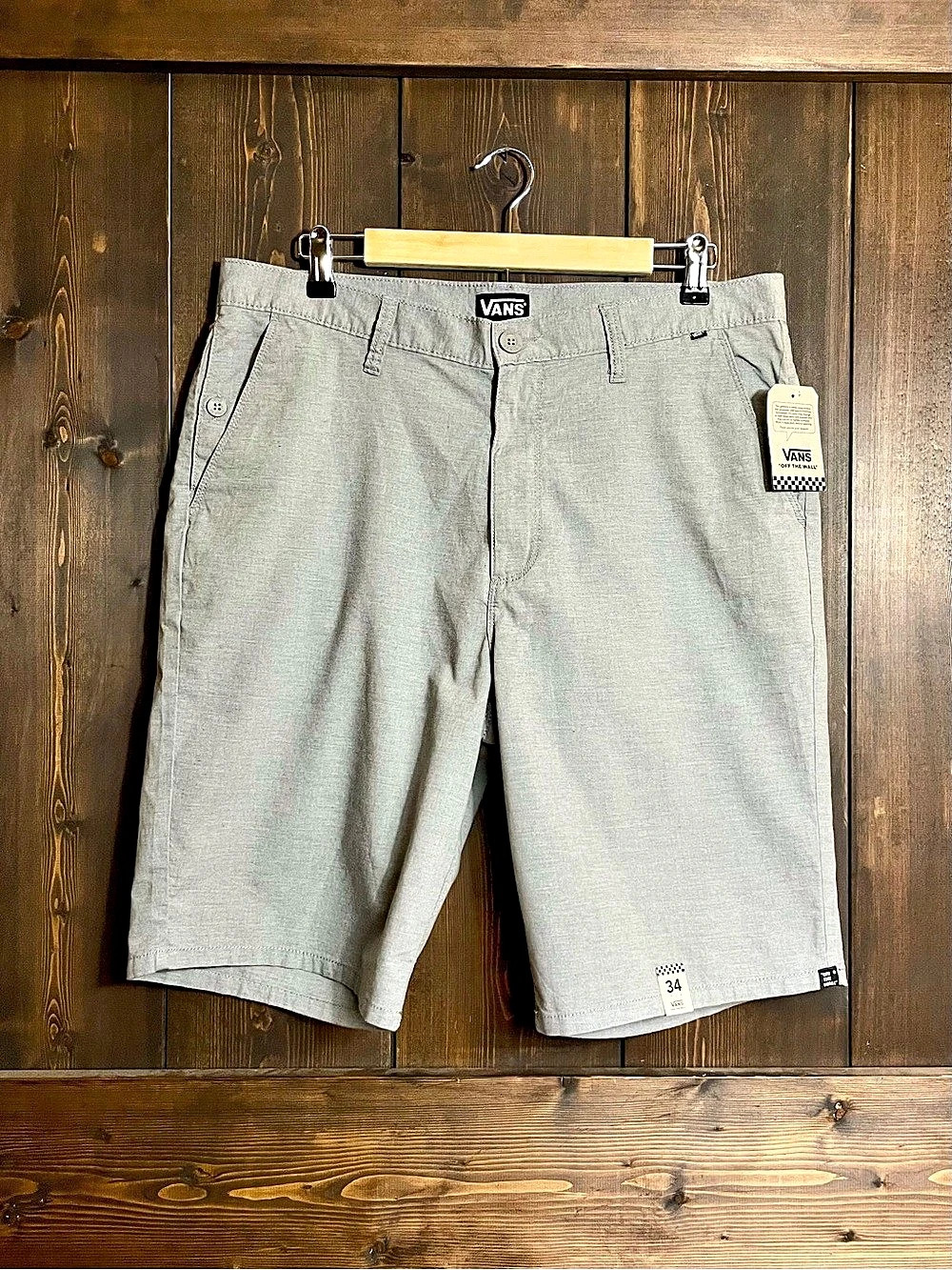 Men’s Vans Casual Shorts Size 34 Reg in Steeple Gray Chino Style NEW